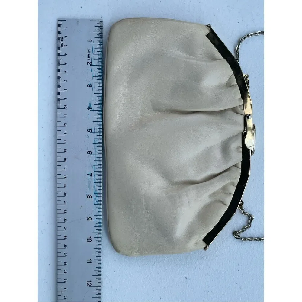 Vintage Off White Genuine Leather Crossbody Shoulder Bag Chain Strap Envelope Cl
